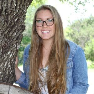 Meet your Posher, Skylar